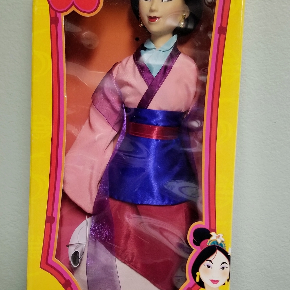 Mulan Porcelain Keepsake Doll
